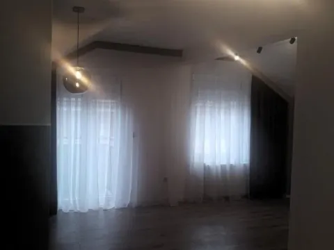 Sale, three bedroom apartment, 58m², Centar, Novi Sad - image 2