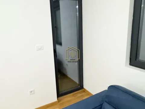Izdavanje, jednosoban stan, 47m², City Kvart, Podgorica - image 4