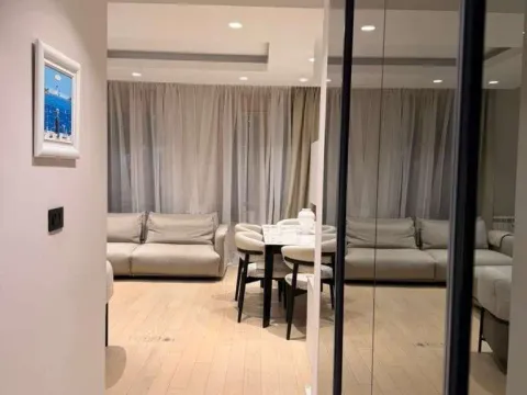 Izdavanje, četvorosoban stan, 103m², Stari Grad, Beograd - image 10