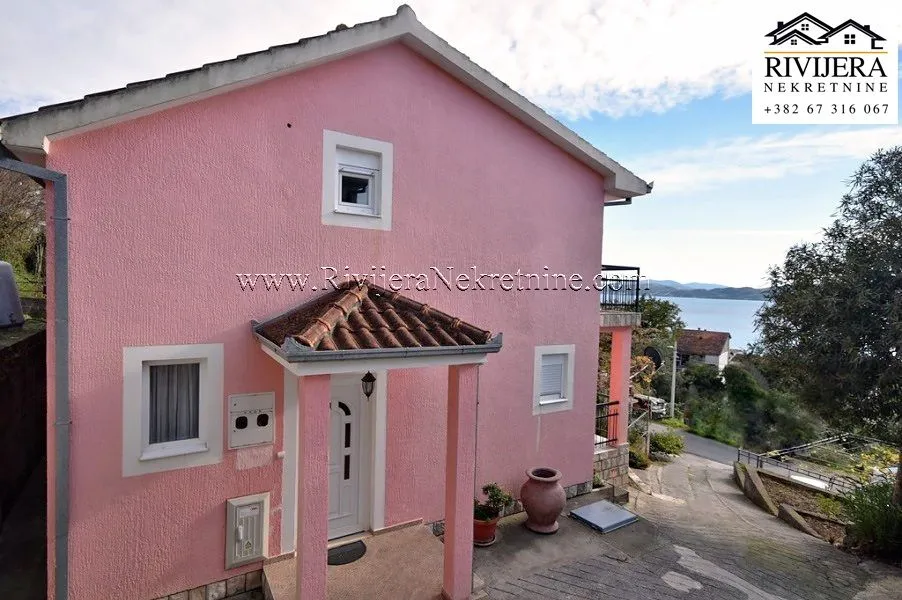 Sale, house, 144m², Baošići, Herceg Novi