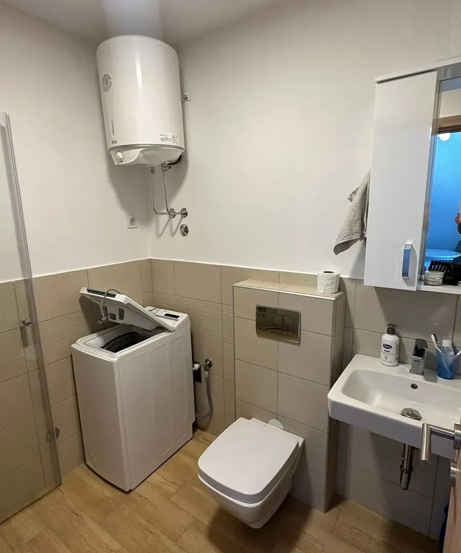 Rent, one bedroom apartment, 48m², Bijeli Do, Budva