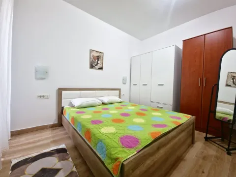 Rent, one bedroom apartment, 59m², Bečići, Budva - image 5