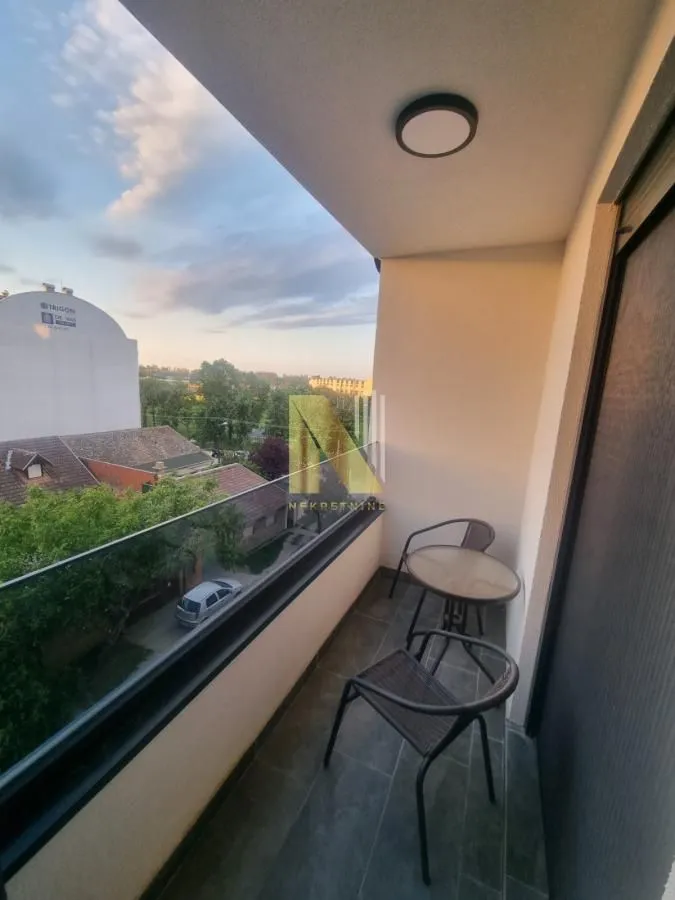 Izdavanje, dvosoban stan, 45m², Petrovaradin, Novi Sad