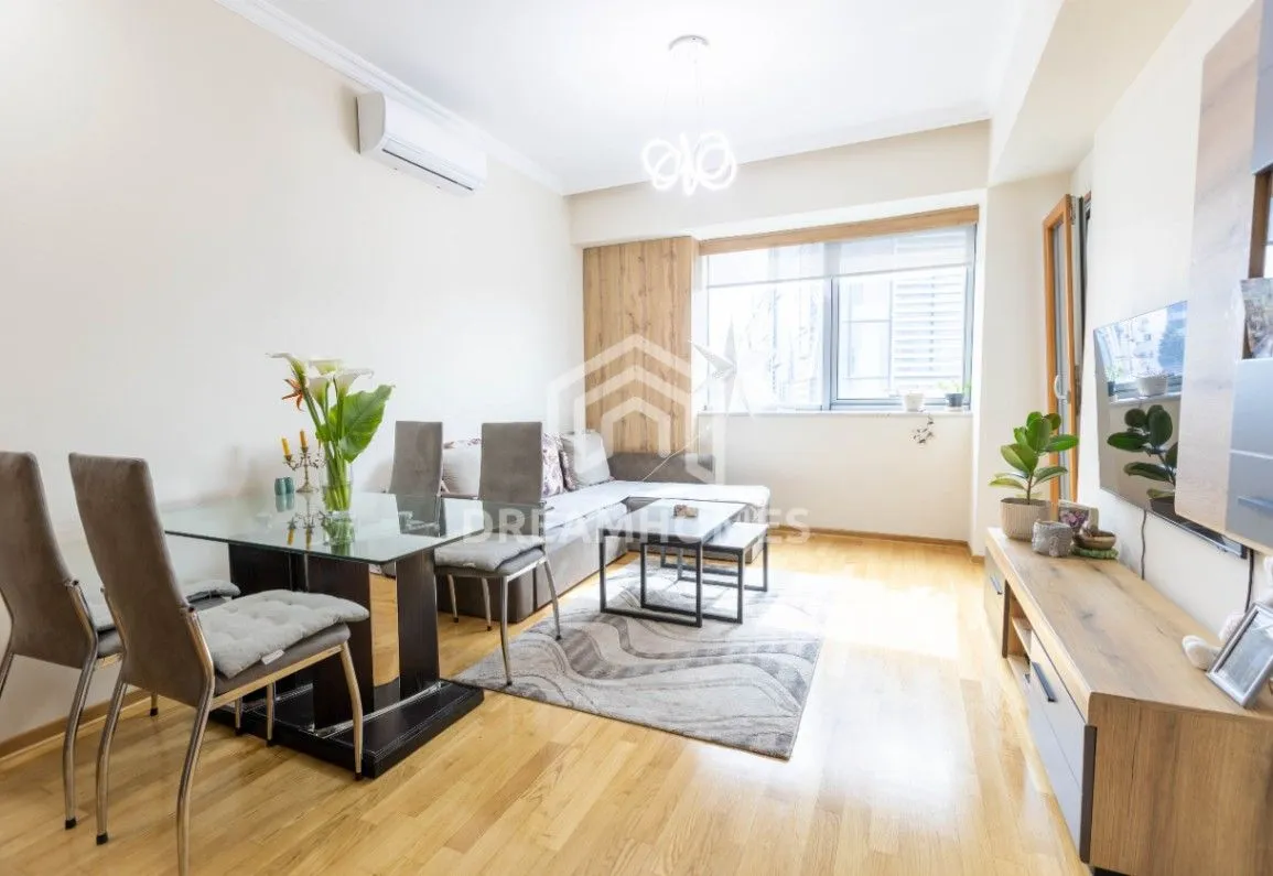 Izdavanje, jednosoban stan, 42m², Centar, Podgorica