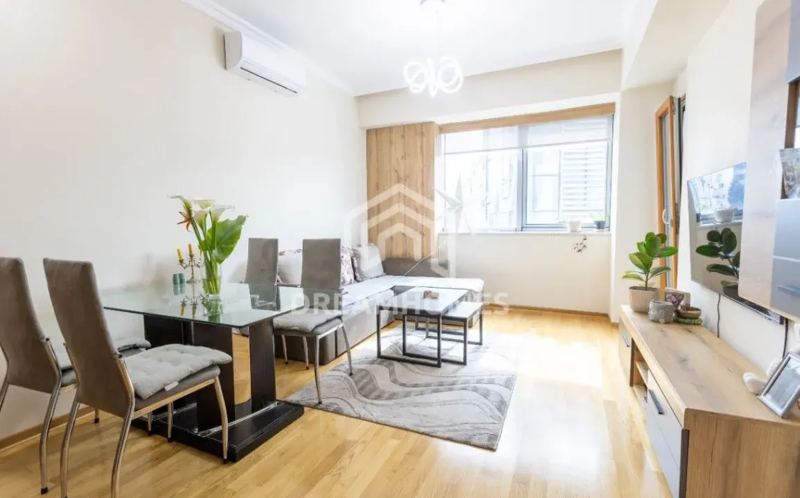 Izdavanje, jednosoban stan, 42m², Centar, Podgorica