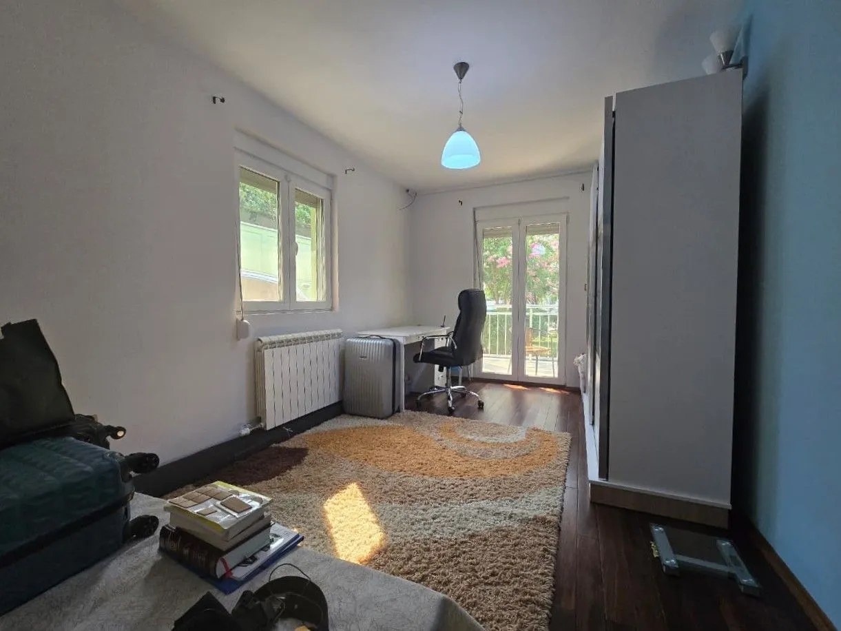 Rent, house, 184m², Velje Brdo, Podgorica