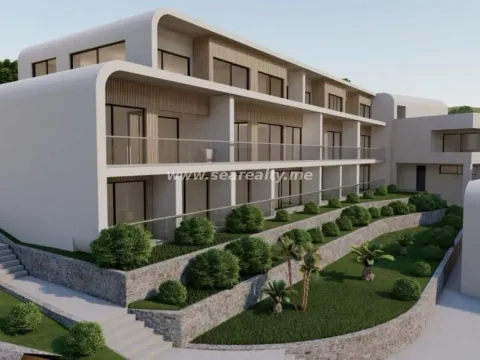 Prodaja, plac, 4000m², Tivat, Crna Gora - image 2