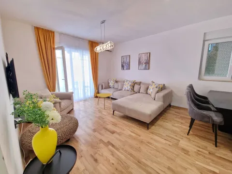 Sale, one bedroom apartment, 42m², Bečići, Budva - image 17