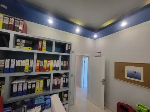 Prodaja, dvosoban stan, 111m², Bečići, Budva - image 8