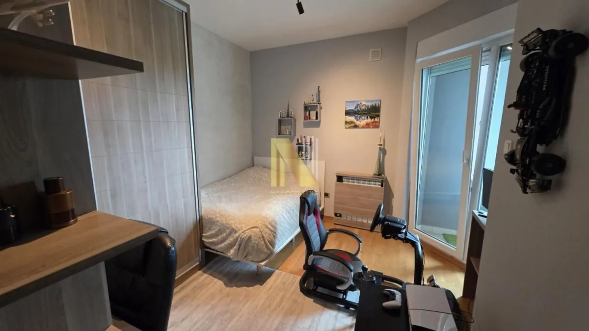 Prodaja, četvorosoban stan, 150m², Liman 3, Novi Sad Sve Podlokacije