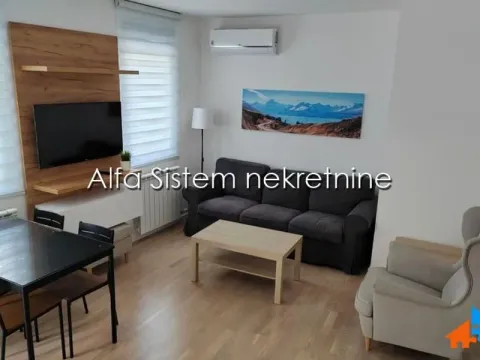 Rent, two bedroom apartment, 49m², Vračar Sve Podlokacije, Beograd - image 2