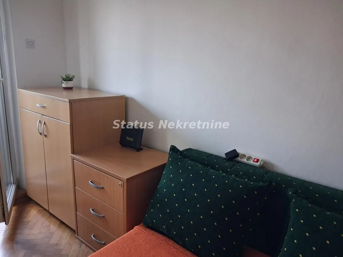 Izdavanje, garsonjera, 24m², Nova Detelinara, Novi Sad Sve Podlokacije