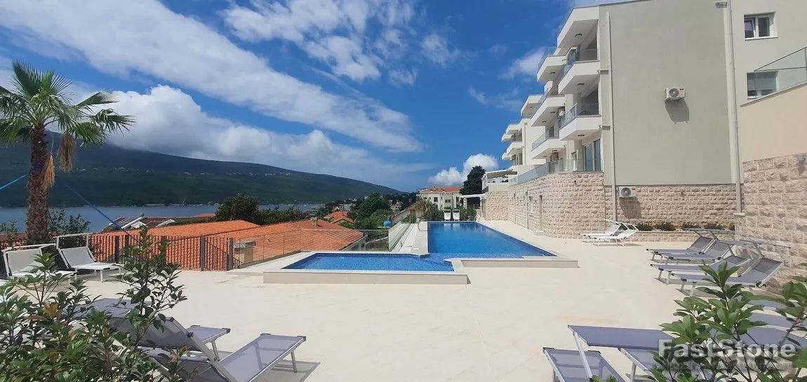 Prodaja, kuća, 144m², Đenovići, Herceg Novi
