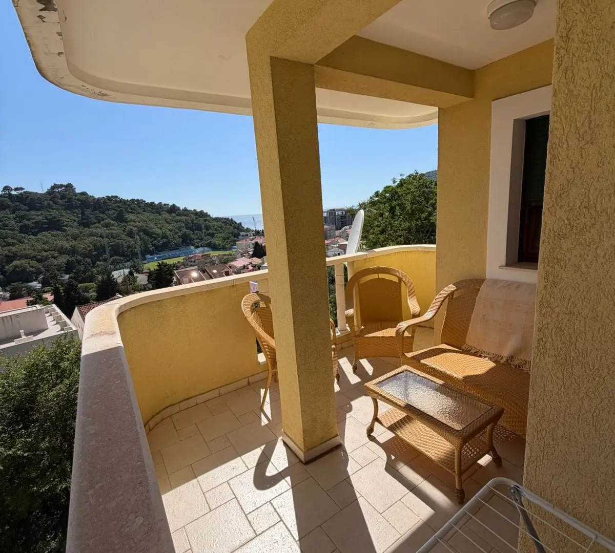 Sale, one bedroom apartment, 48m², Petrovac, Budva