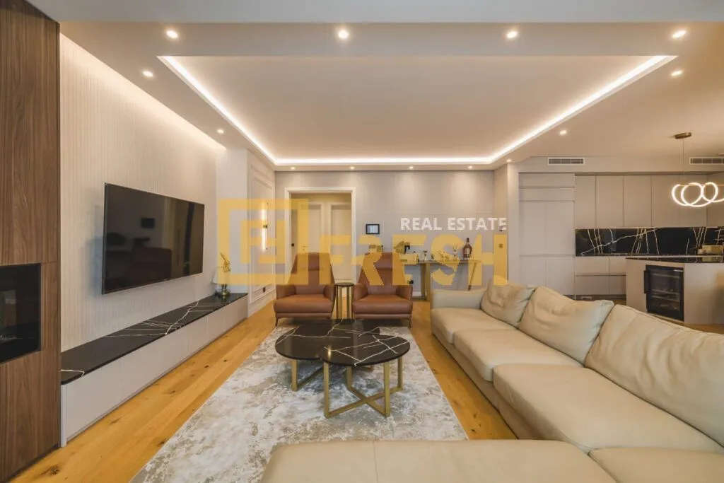 Prodaja, trosoban stan, 149m², Centar, Podgorica