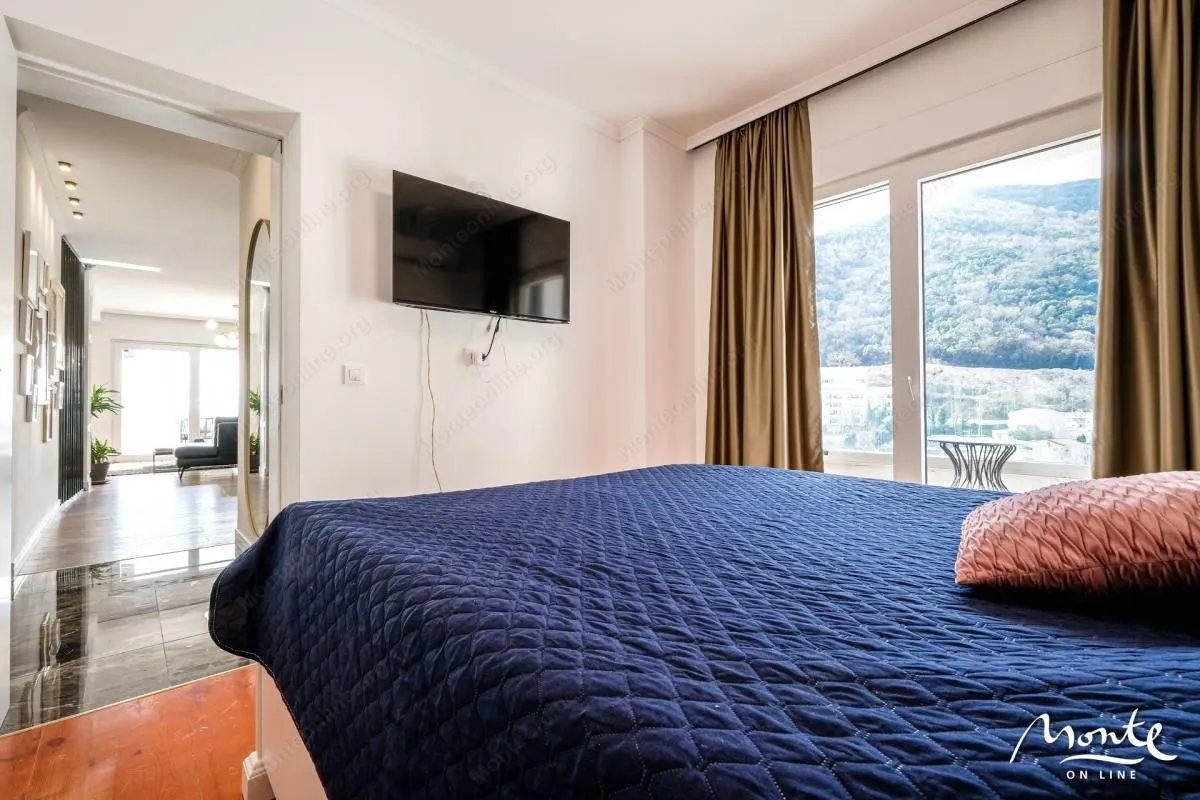 Sale, three bedroom apartment, 140m², Budva, Crna Gora