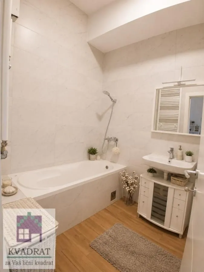 Prodaja, četvorosoban stan, 133m², Telep, Novi Sad Sve Podlokacije