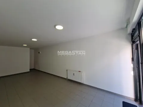Prodaja, poslovni prostor, 35m², Karaburma, Palilula Sve Podlokacije