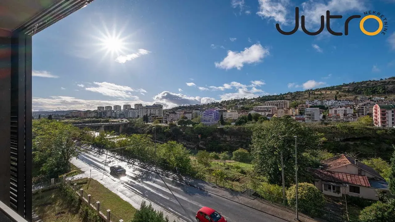 Prodaja, dvosoban stan, 86m², Podgorica, Crna Gora