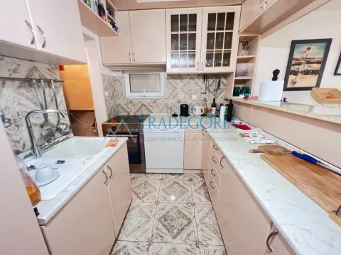Prodaja, trosoban stan, 100m², Budva, Crna Gora - image 11