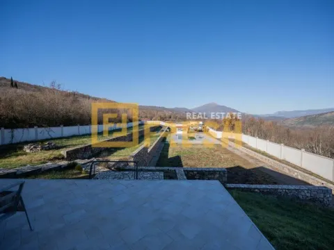 Prodaja, kuća, 250m², Ostalo, Podgorica - image 5