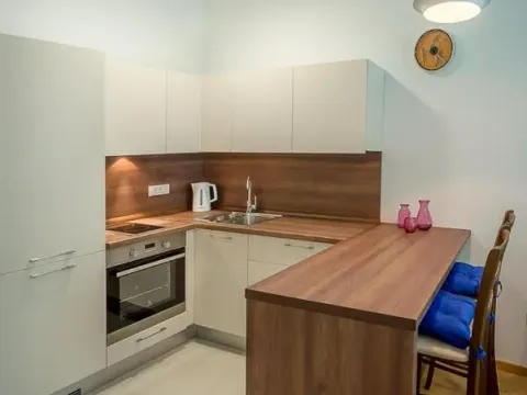 Sale, three bedroom apartment, 55m², Bečići, Budva - image 9