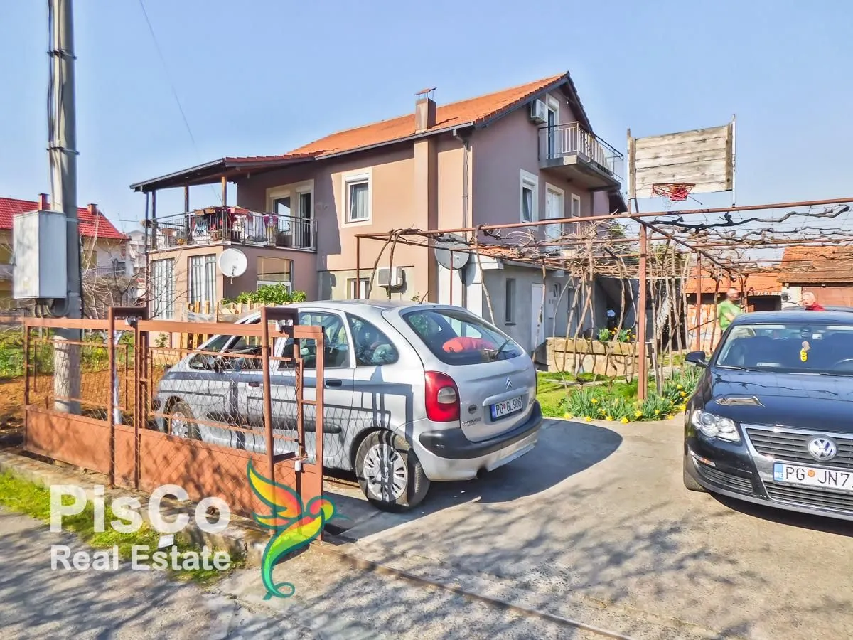 Prodaja, kuća, 290m², Tološi, Podgorica