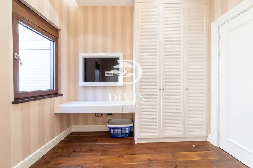 Sale, four bedroom apartment, 152m², Vračar Hram, Vračar Sve Podlokacije
