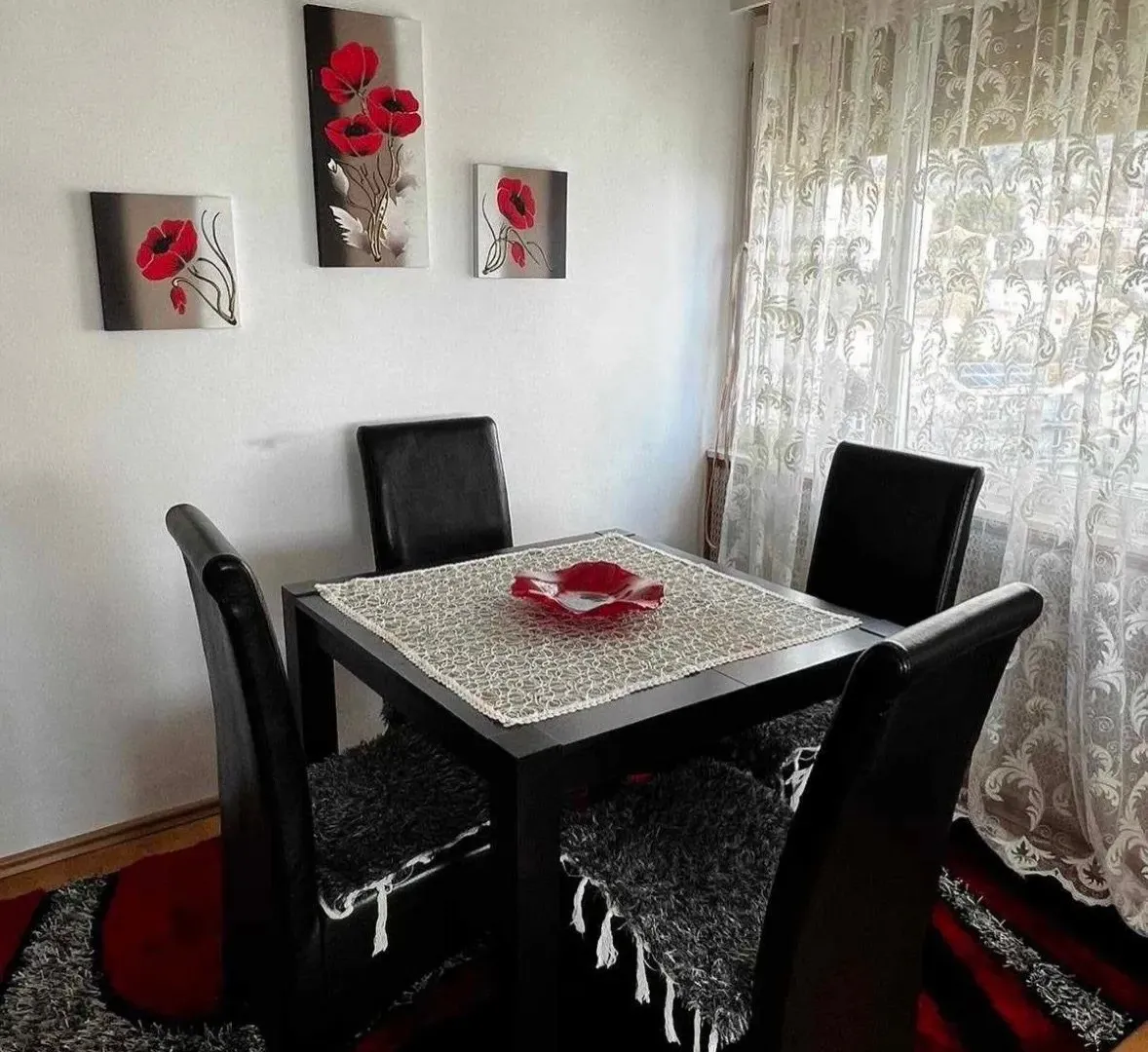 Rent, two bedroom apartment, 70m², Centar, Tivat