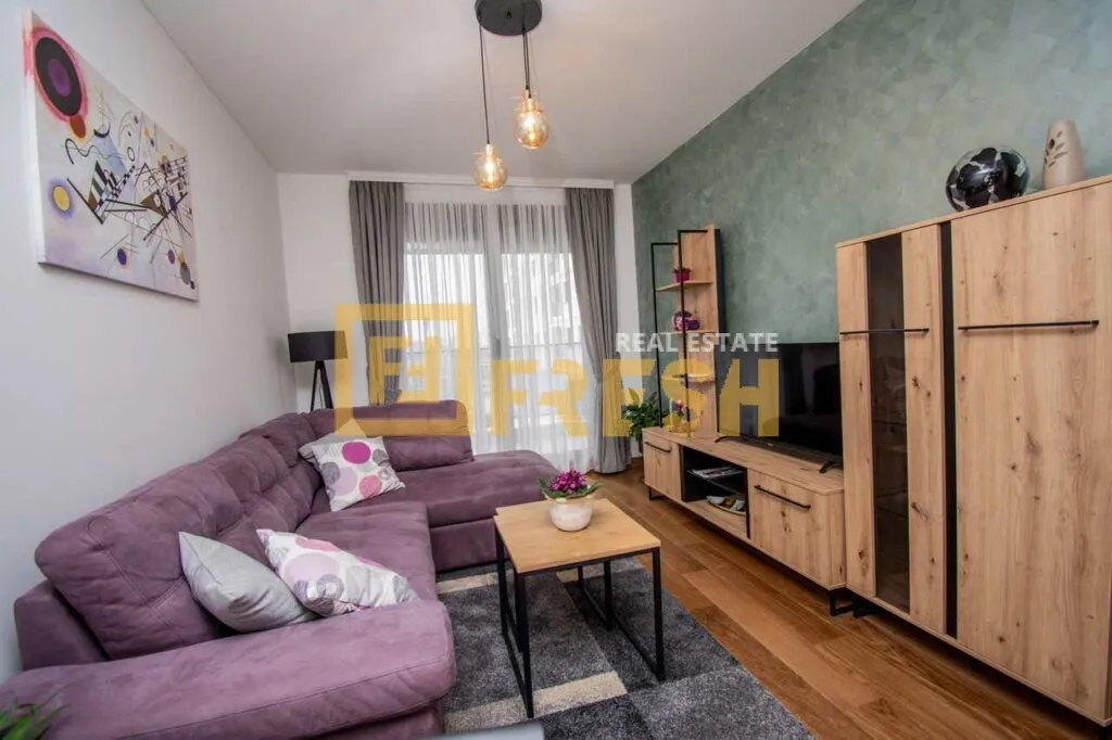 Izdavanje, jednosoban stan, 50m², Tološi, Podgorica