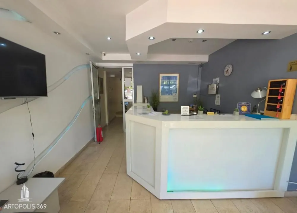 Prodaja, četvorosoban stan, 114m², Voždovac Sve Podlokacije, Beograd