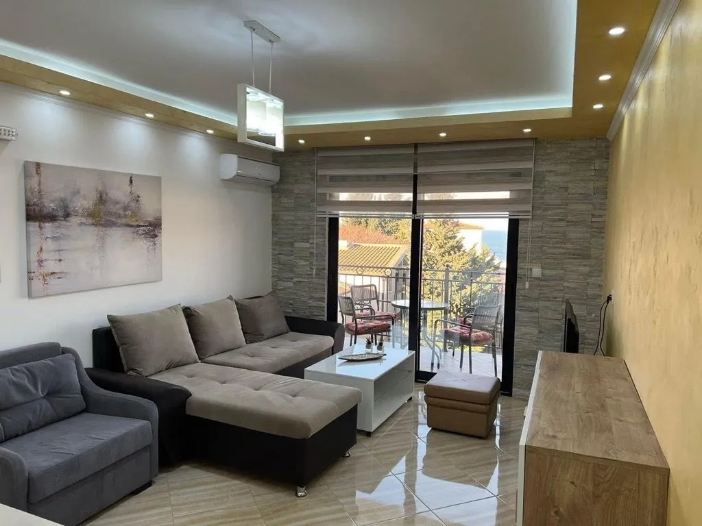 Izdavanje, garsonjera, 33m², Dobra Voda, Bar