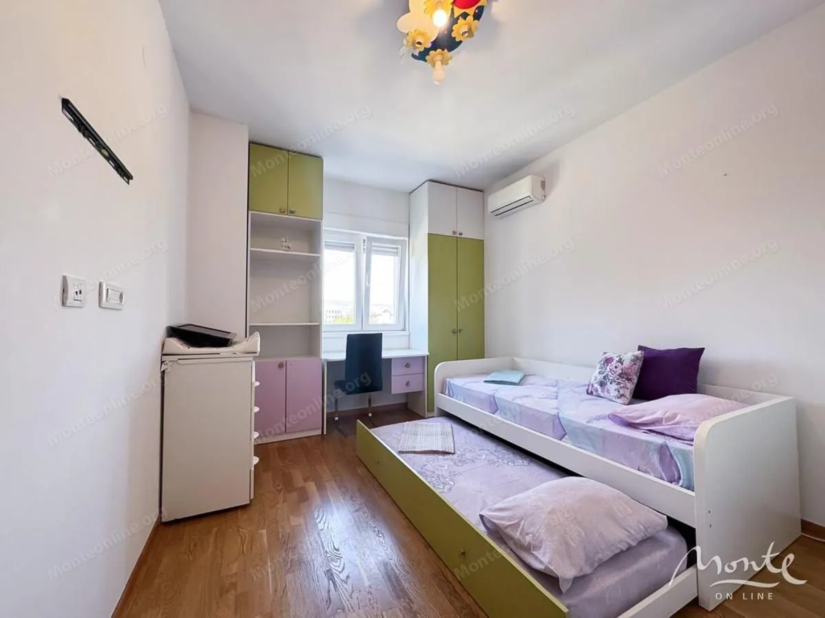 Prodaja, dvosoban stan, 68m², City Kvart, Podgorica