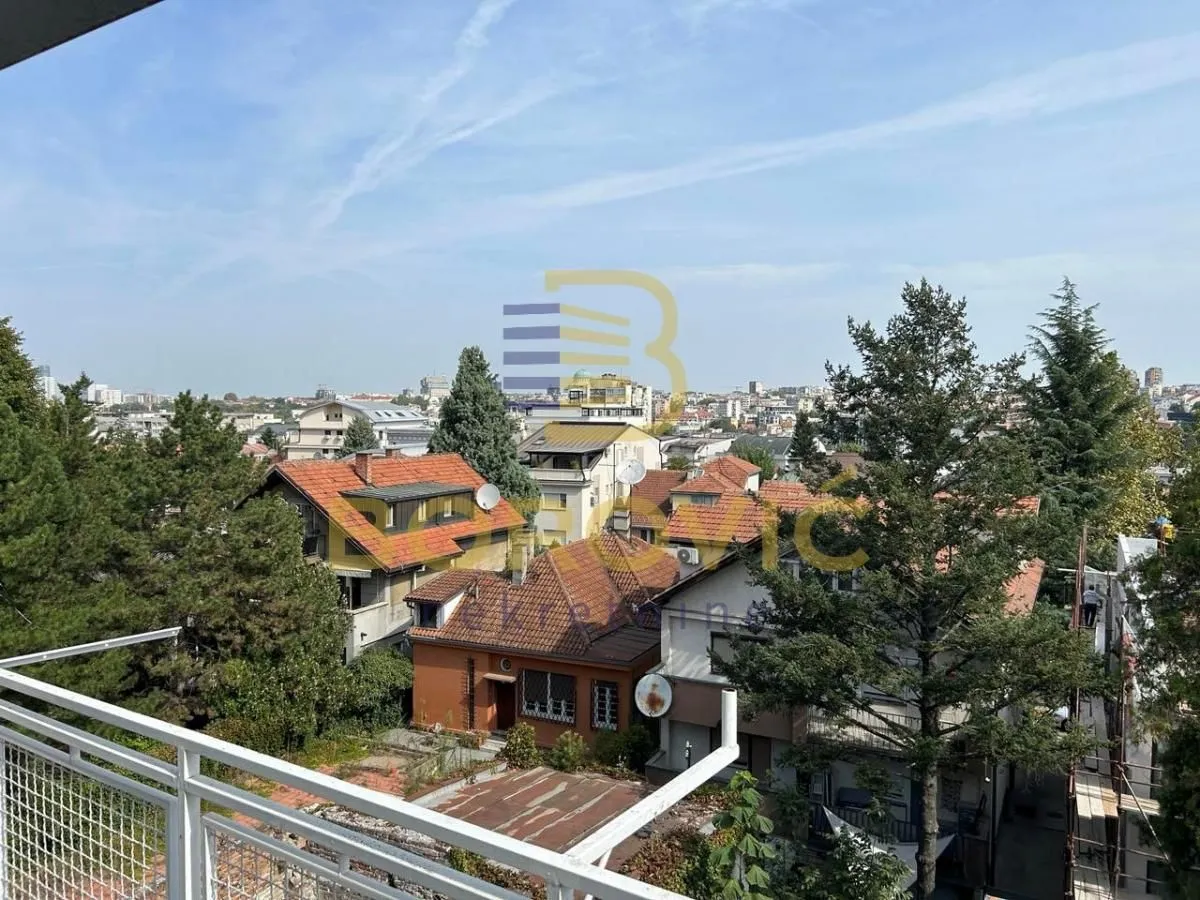 Sale, apartment, 176m², Autokomanda, Voždovac Sve Podlokacije