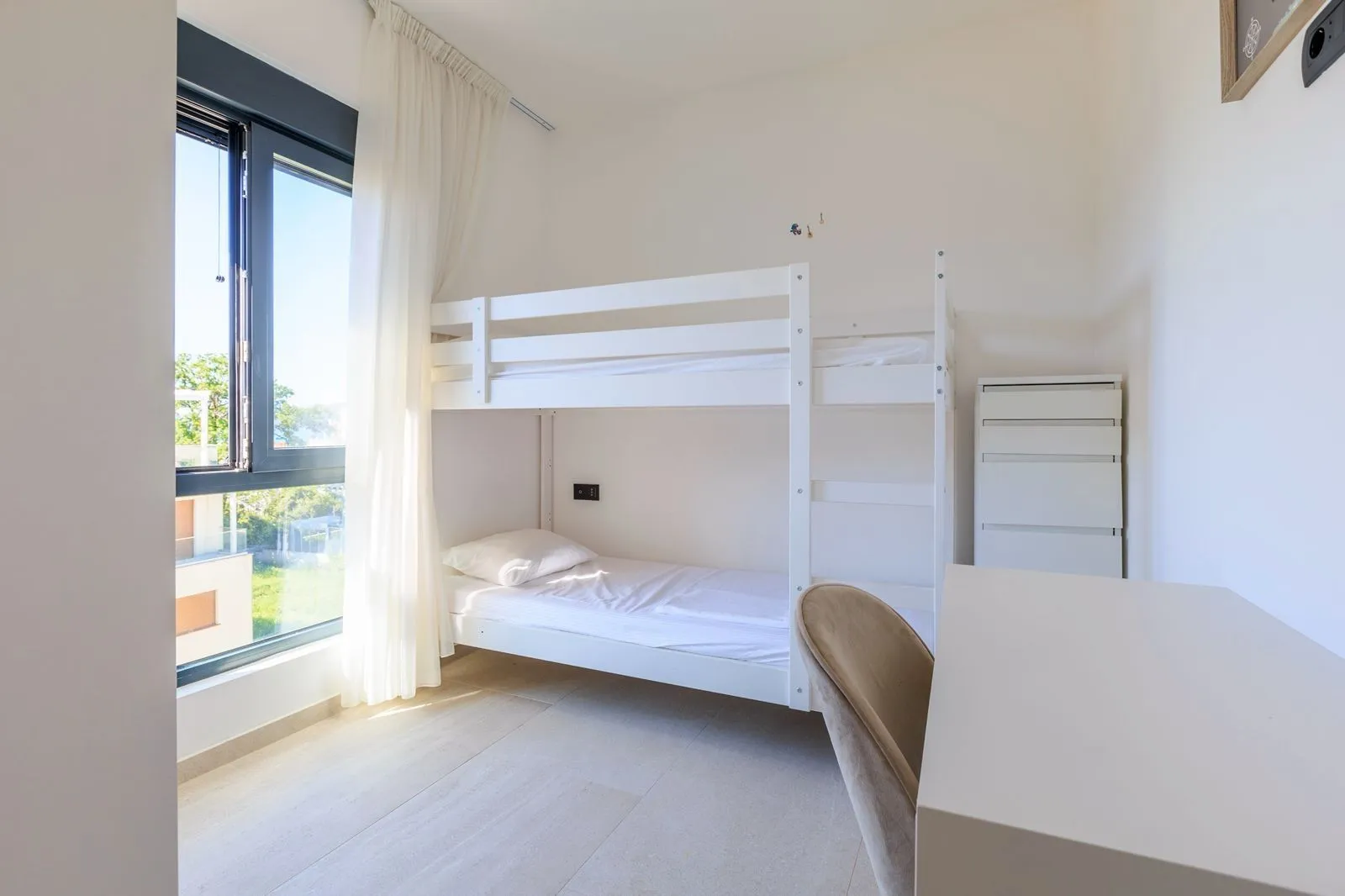 Prodaja, dvosoban stan, 154m², Tivat, Crna Gora
