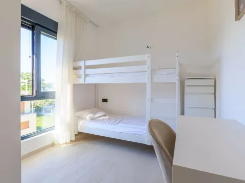 Prodaja, dvosoban stan, 154m², Tivat, Crna Gora - image 13