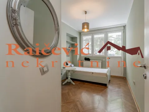 Prodaja, trosoban stan, 60m², Stari Grad, Beograd - image 12