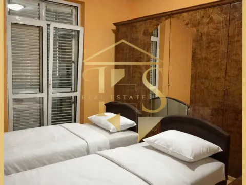 Rent, two bedroom apartment, 70m², Centar, Tivat - image 8