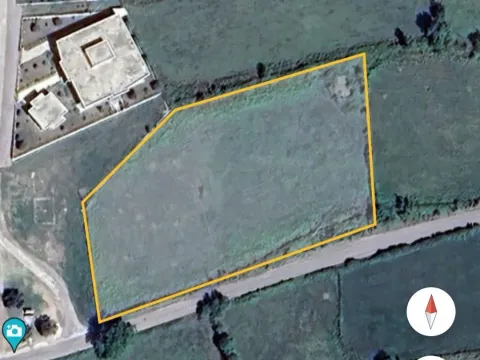 Izdavanje, plac, 400m², Dabezići, Bar - image 2