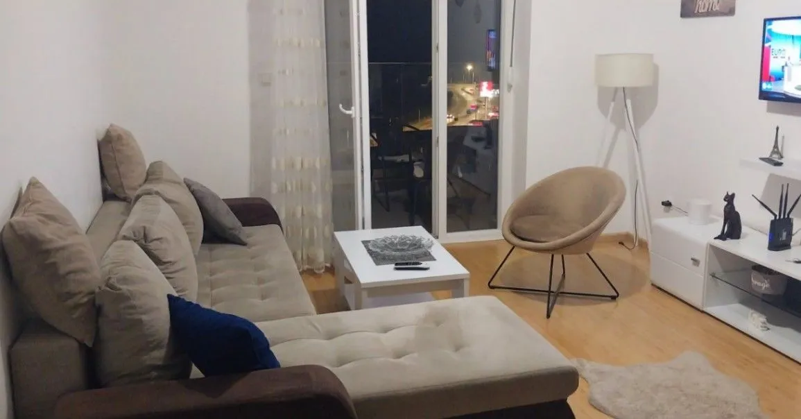 Izdavanje, jednosoban stan, 40m², Ilino, Bar