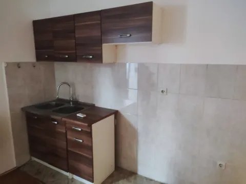 Izdavanje, stan, 25m², Krivi Most, Podgorica - image 3