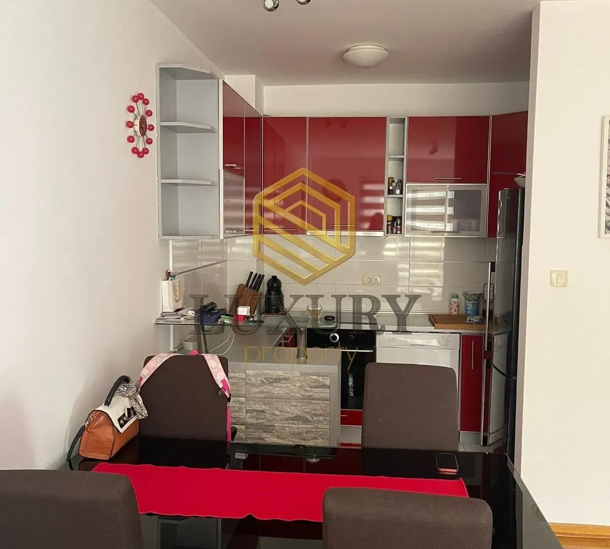 Izdavanje, jednosoban stan, 54m², Zabjelo, Podgorica