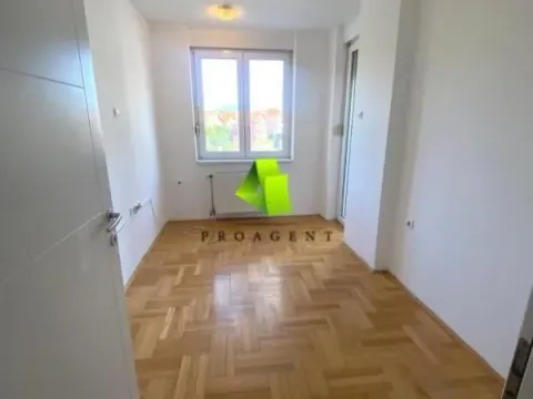 Izdavanje, trosoban stan, 72m², Medijana, Niš - image 5