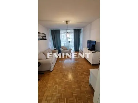 Stan in Novi Beograd Sve Podlokacije