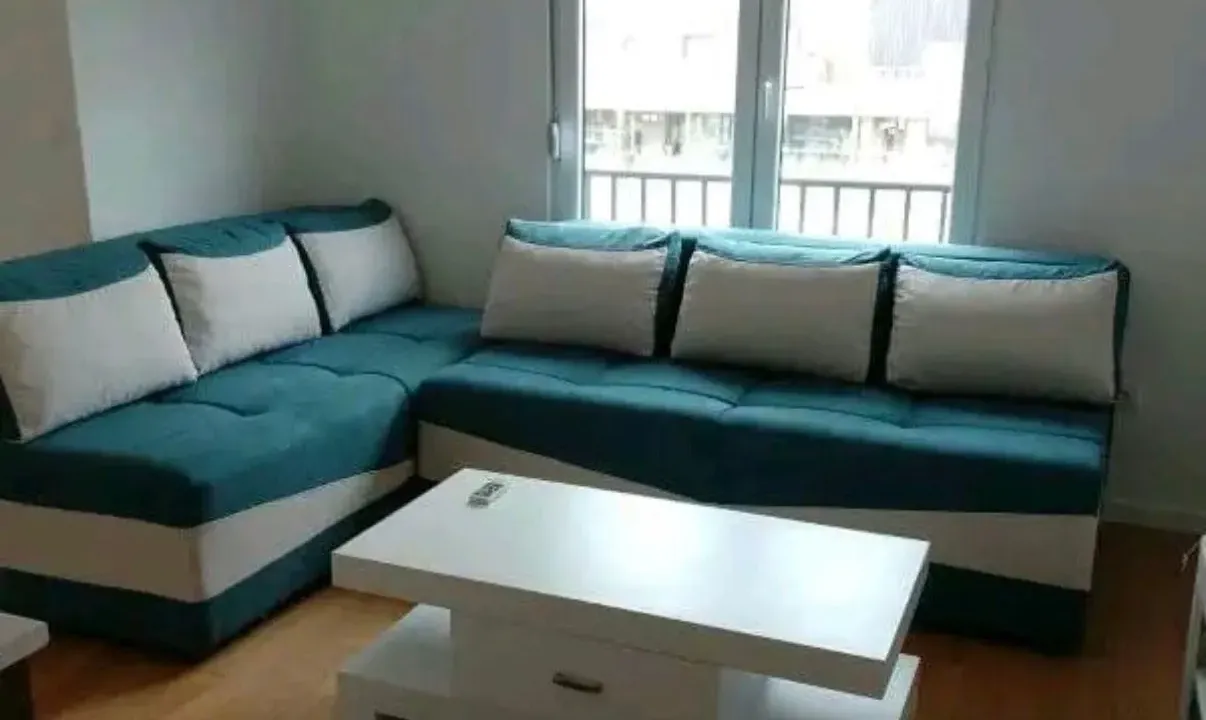 Rent, studio apartment, 33m², Drač, Podgorica
