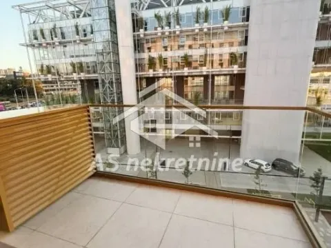 Izdavanje, trosoban stan, 71m², Savski Venac, Beograd - image 14