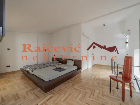 Prodaja, kuća, 204m², Stari Grad, Beograd - image 13