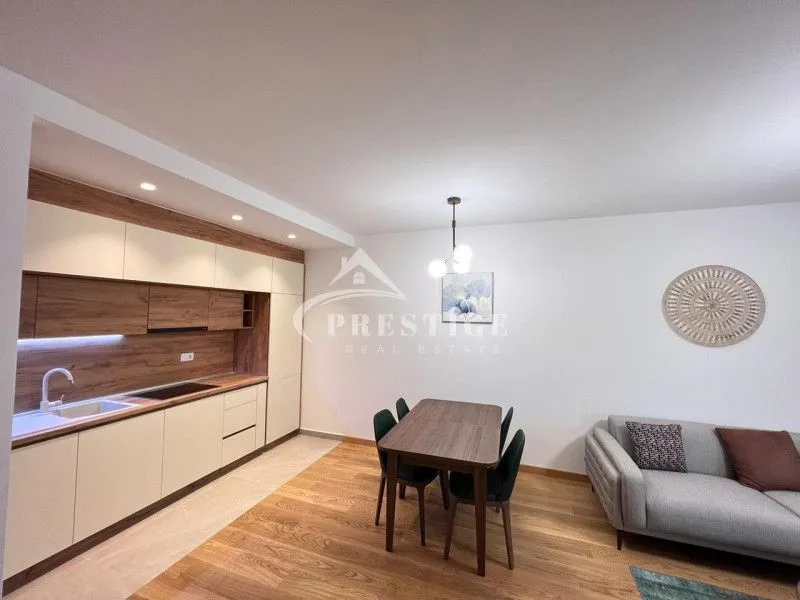 Rent, two bedroom apartment, 70m², City Kvart, Podgorica