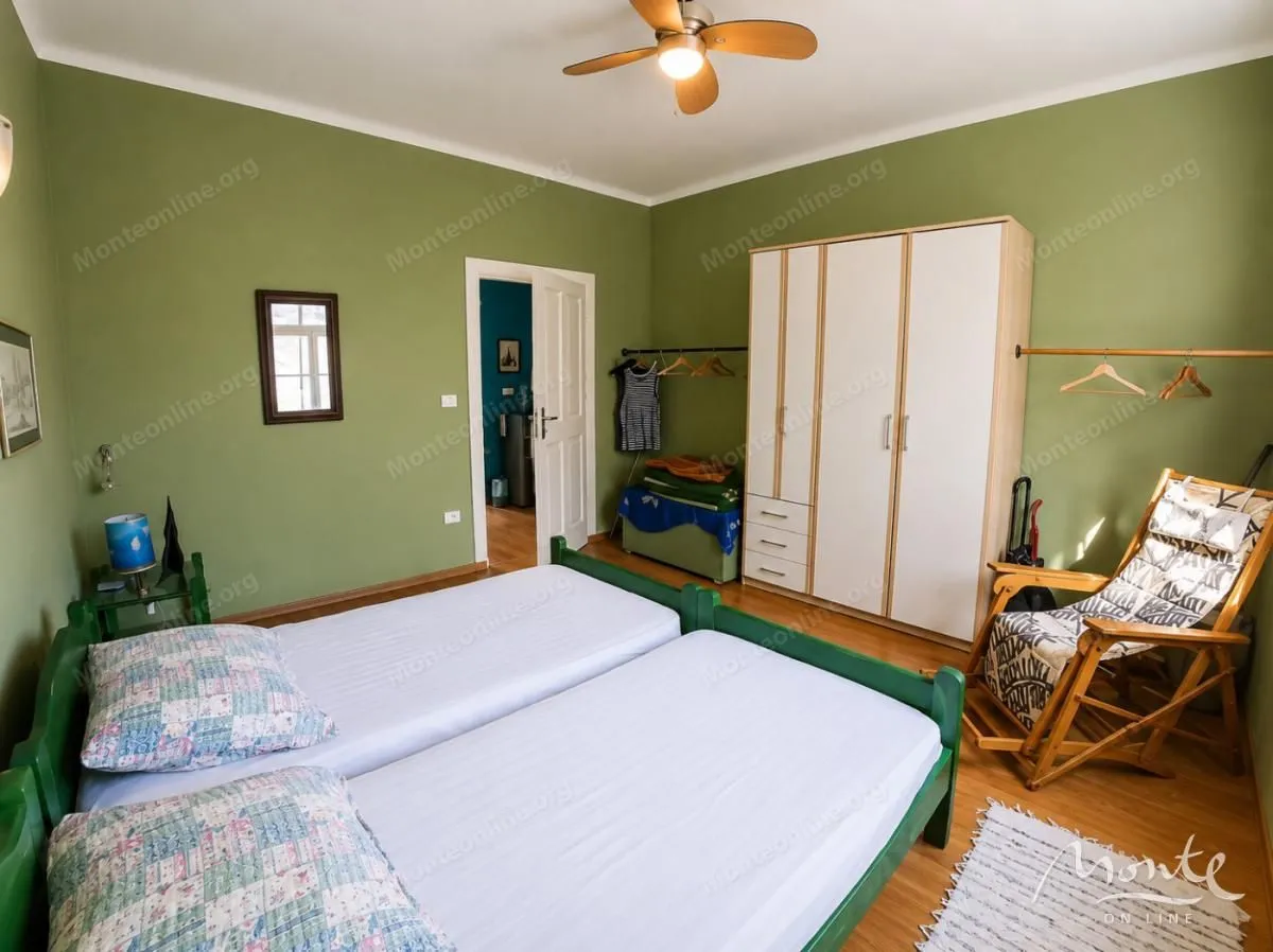 Prodaja, kuća, 85m², Donja Lastva, Tivat