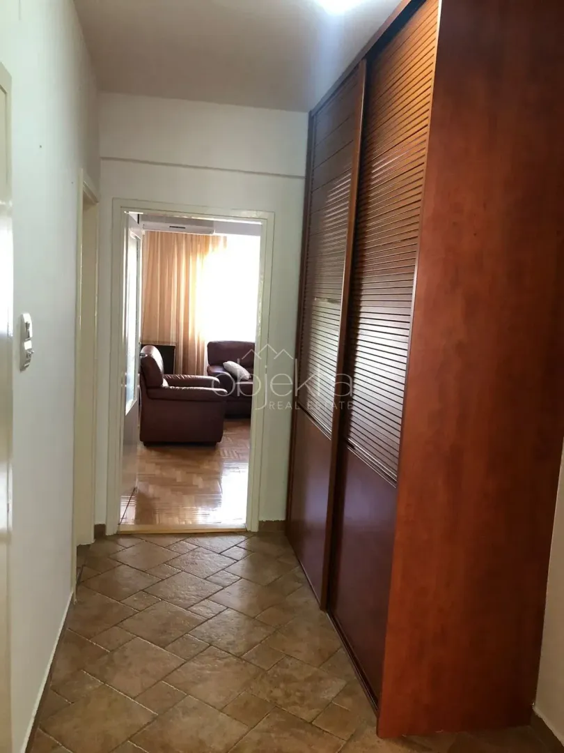 Rent, two bedroom apartment, 70m², Tivat, Crna Gora